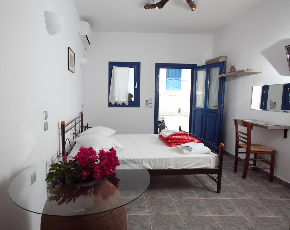 Margarita'S Rooms Folégandros Quarto foto